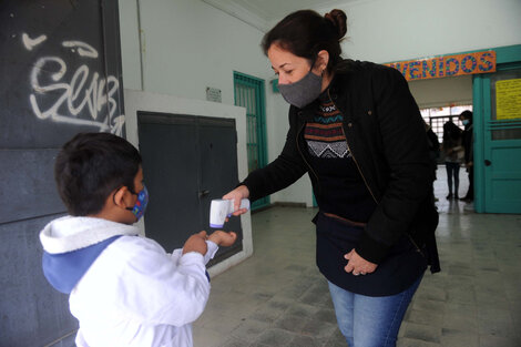 Alberto Sileoni descartó aplicar el pase sanitario en las escuelas de la provincia de Buenos Aires