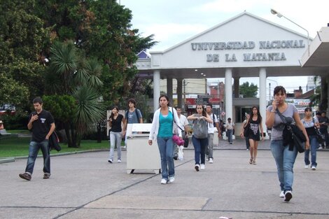 Todas las clases serán presenciales en las universidades