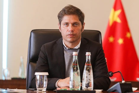 Axel Kicillof aseguró que el acuerdo con el FMI "no es contradictorio" con la gira presidencial a Rusia y China