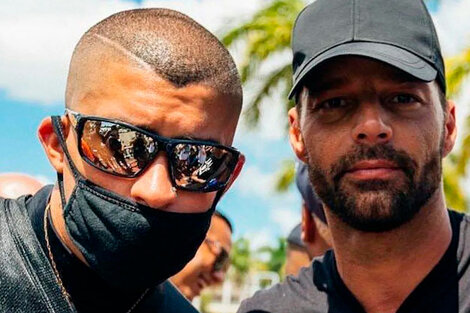 Puerto Rico: Bad Bunny y Ricky Martin salieron en apoyo de maestros y bomberos