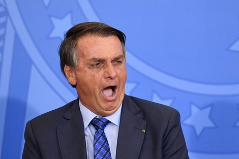 Con la excusa de repudiar al nazismo, Jair Bolsonaro quiere perseguir al comunismo en Brasil