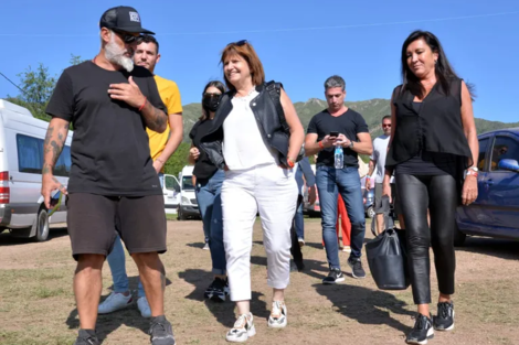 Patricia Bullrich en el Cosquín Rock: la saga del pato embarrado