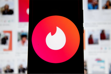 El estafador de Tinder: la culpa es del amor