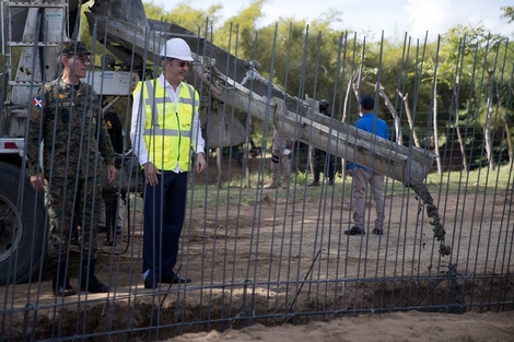 República Dominicana comenzó a construir un muro en la frontera con Haití