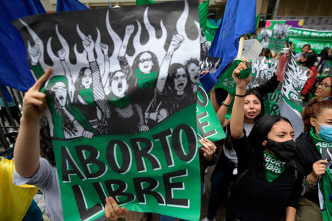 Las activistas feministas colombianas celebraron en las calles la decisión de la Corte.