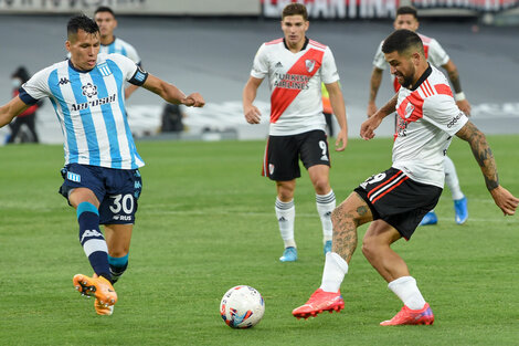 River se encaminaba al triunfo pero Racing logró empatar