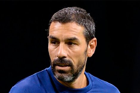 Robert Pires: "Los jugadores de acá tienen calidad"