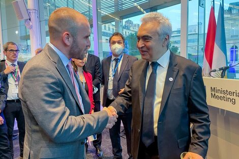 Martín Guzmán con el director de la Agencia Internacional de Energía, Fatih Birol.