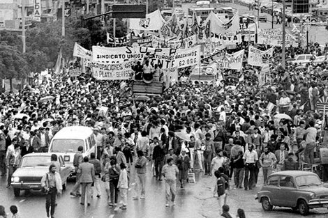 Los trabajadores y sus sindicatos en la lucha por la democracia