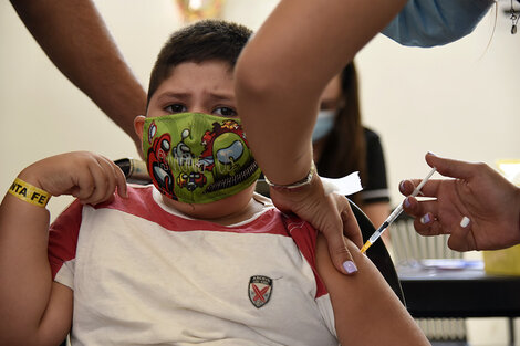 La campaña antigripal ya comenzó con el personal de salud. (Fuente: Andres Macera)