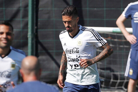 Manuel Lanzini volcó con su auto en Inglaterra 