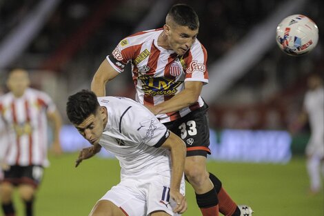 La lucha estuvo en el mediocampo (Fuente: Fotobaires)