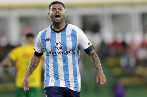 Racing: Edwin Cardona volvió a entrenarse con normalidad 