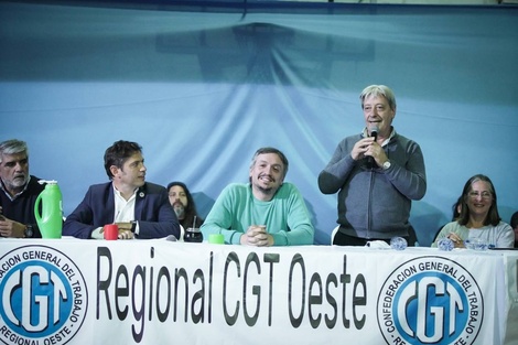 El líder de La Cámpora en la asunción de la conducción de la CGT Regional Oeste.