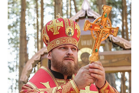 El obispo Leonid es médico cirujano.