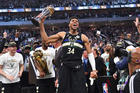 La vida de película de Giannis Antetokounmpo