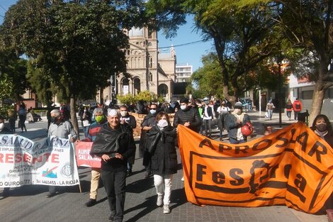 Por dilaciones del Gobierno, APROSLAR se fue de la mesa de diálogo