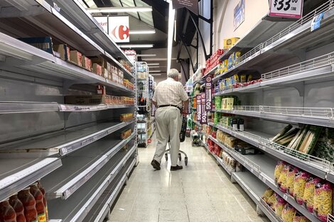 Algunos comercios dejan el espacio vacío para que el consumidor sepa quién no entrega producto