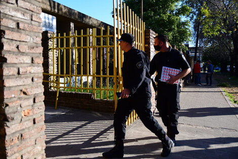 Esta semana, con la amenaza con más de 40 vainas servidas en una escuela, escaló la violencia.  (Fuente: Sebastián Granata)