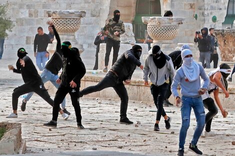 Otro viernes de enfrentamientos en Jerusalén