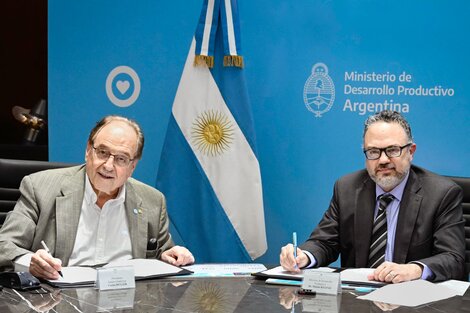 Carlos Heller junto al ministro Matías Kulfas.