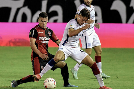 San Lorenzo pisó firme en el Coloso Marcelo Bielsa. (Fuente: Fotobaires)