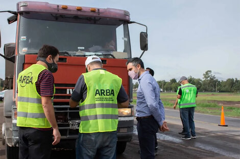 Productores flojos de papeles