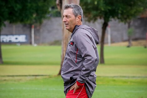 Frank Kudelka, el entrenador de Huracán (Fuente: Prensa Huracán)