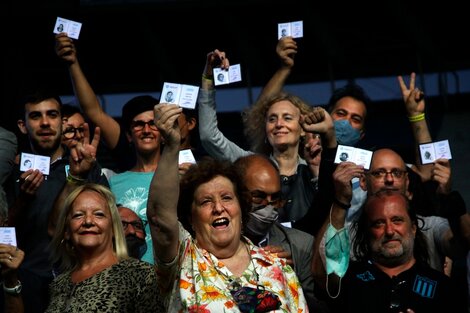 Socios eternos de un Racing con memoria  