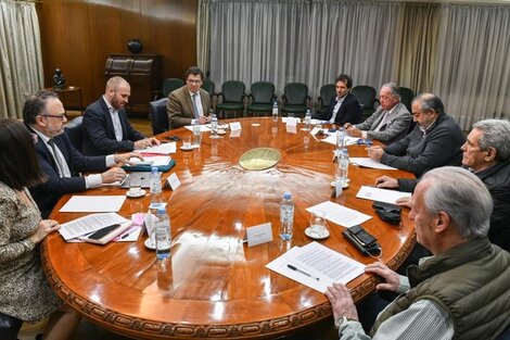 Las autoridades de la CGT celebraron el adelantamiento de los aumentos del SMVM (Foto: CGT).