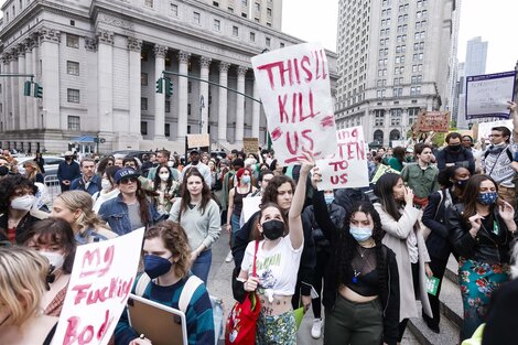 La gobernadora de Nueva York ofrece su territorio a empresas para que salgan de estados que se oponen al aborto