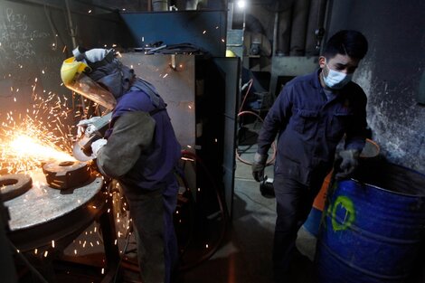 Argentina tuvo en febrero casi 67.000 puestos de trabajo industriales formales más que antes de la pandemia.