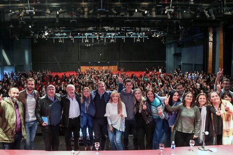 Todas las corrientes del peronismo confluyeron en la Cumbre del PJ en Mendoza.