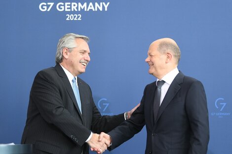 Alberto Fernández y  Olaf Scholz durante la conferencia de prensa en Berlín, a comienzos de mayo. 