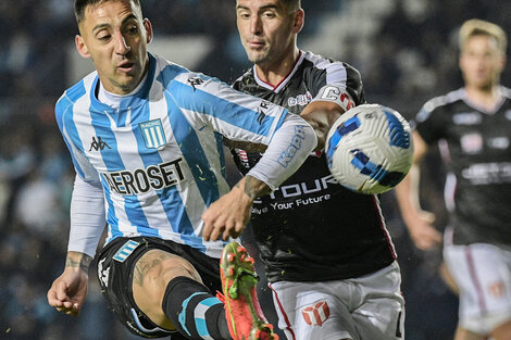 Racing tuvo una mala noche y se despidió de la Copa Sudamericana