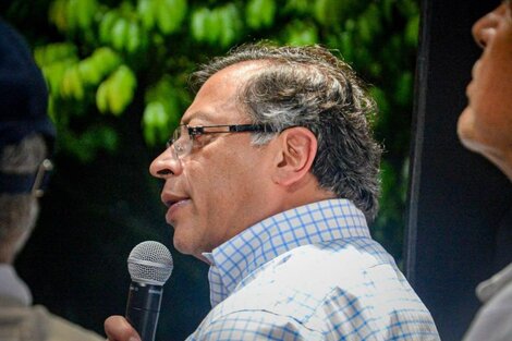Gustavo Petro, candidato por el Pacto Histórico lidera las encuestas de intención de voto en Colombia. Fuente: Facebook Gustavo Petro. 