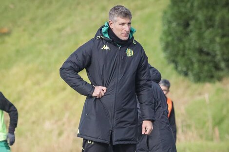 Martín Palermo sorprendió y renunció en Aldosivi