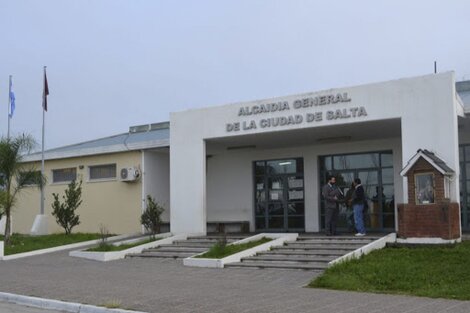 Un año de prisión condicional para un penitenciario por golpear a un detenido