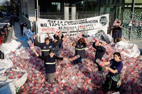 Organizaciones sociales rechazaron el lobby de Coca-Cola contra la Ley de Envases