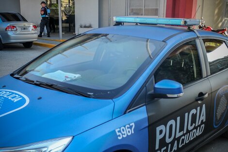 Procesaron a tres policías de la Ciudad por cargarle menos nafta a los patrulleros y quedarse con el dinero