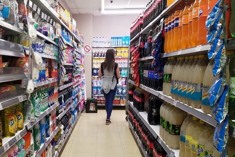 Almaceneros hablan de un "golpe de precios" y prevén una inflación superior al 6 por ciento en mayo