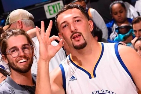 La historia del "falso Klay Thompson": se disfrazó del jugador, superó varios controles y hasta tiró al aro en una entrada en calor