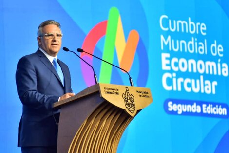 El intendente cordobés Martín Llaryora, durante el acto de apertura