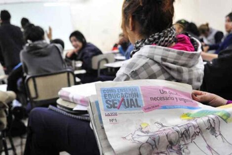 Una nena contó en una clase de educación sexual que fue abusada por su abuelo 