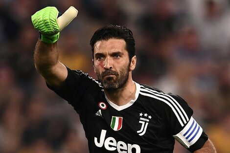 Buffon: "Di María en la Liga italiana sería como Maradona"