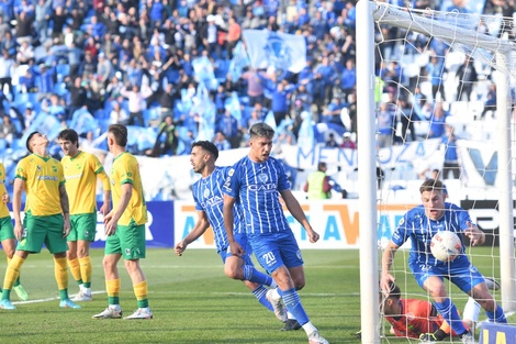 Godoy Cruz lo dio vuelta y derrotó a Defensa y Justicia 