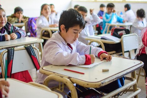 El salario docente en La Rioja fue el que más aumentó en el país en el último año