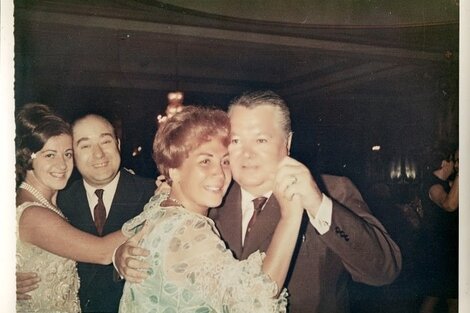 Troilo bailando con su amada Zita