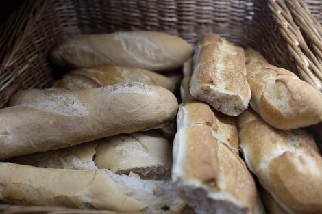Por ahora, los precios de la harina, el pan y las galletitas siguen subiendo.