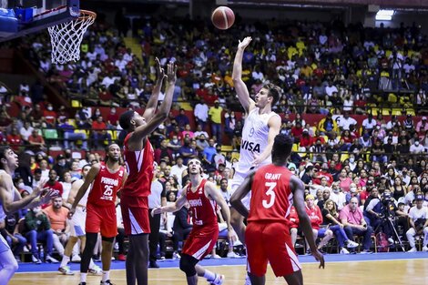 Con los lujos de Campazzo y los triples de Brussino, la Selección de básquet ganó en Panamá